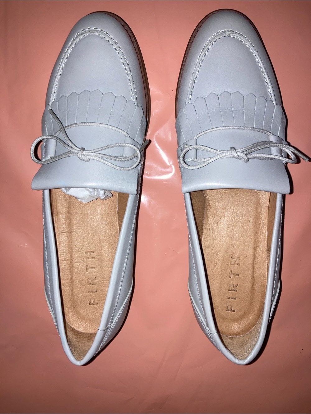 Firth Women’s Light Gray Leather Kiltie Loafers